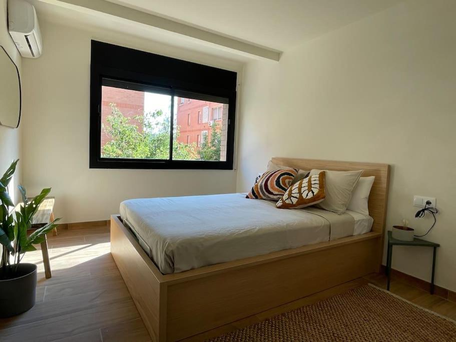 Superflat Near Beach 15' Center Сант Адриа де Бесос Екстериор снимка
